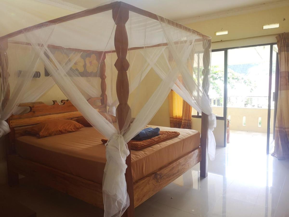 Wisma Leuser Sibayak บูกิตลาวัง ภายนอก รูปภาพ